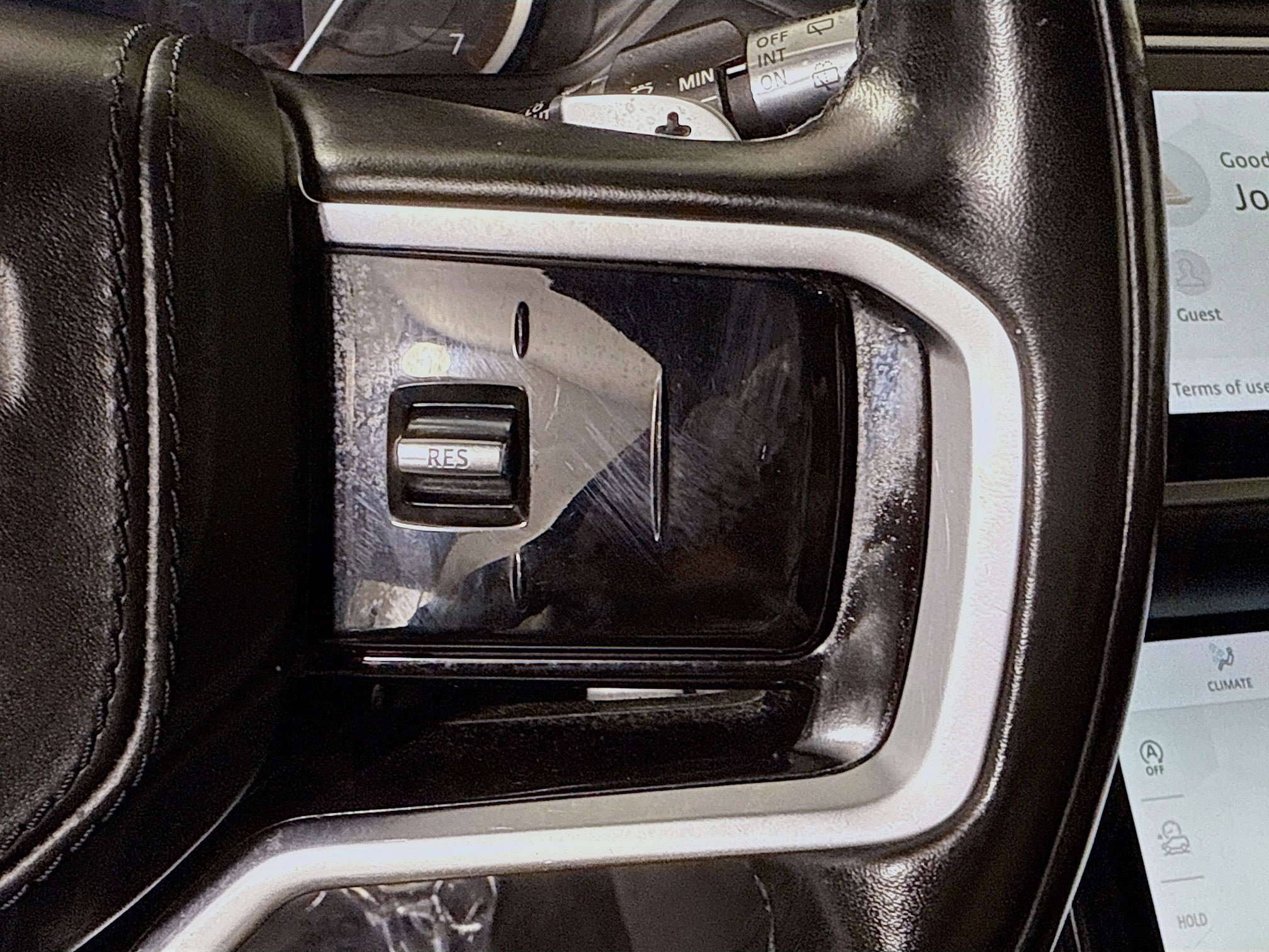 Used 2022 Land Rover Range Rover Velar S image 15