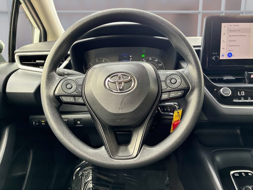 Used 2024 Toyota Corolla LE FWD image 25