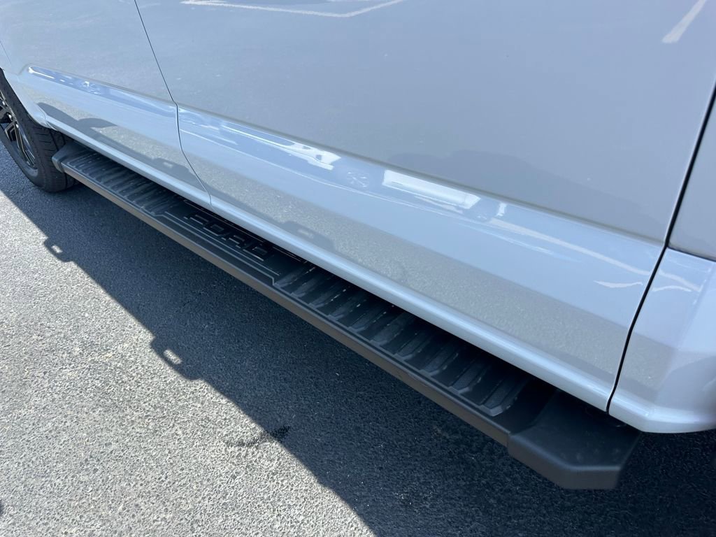 New 2025 Ford F150 Lariat w/ Equipment Group 501A Mid image 28