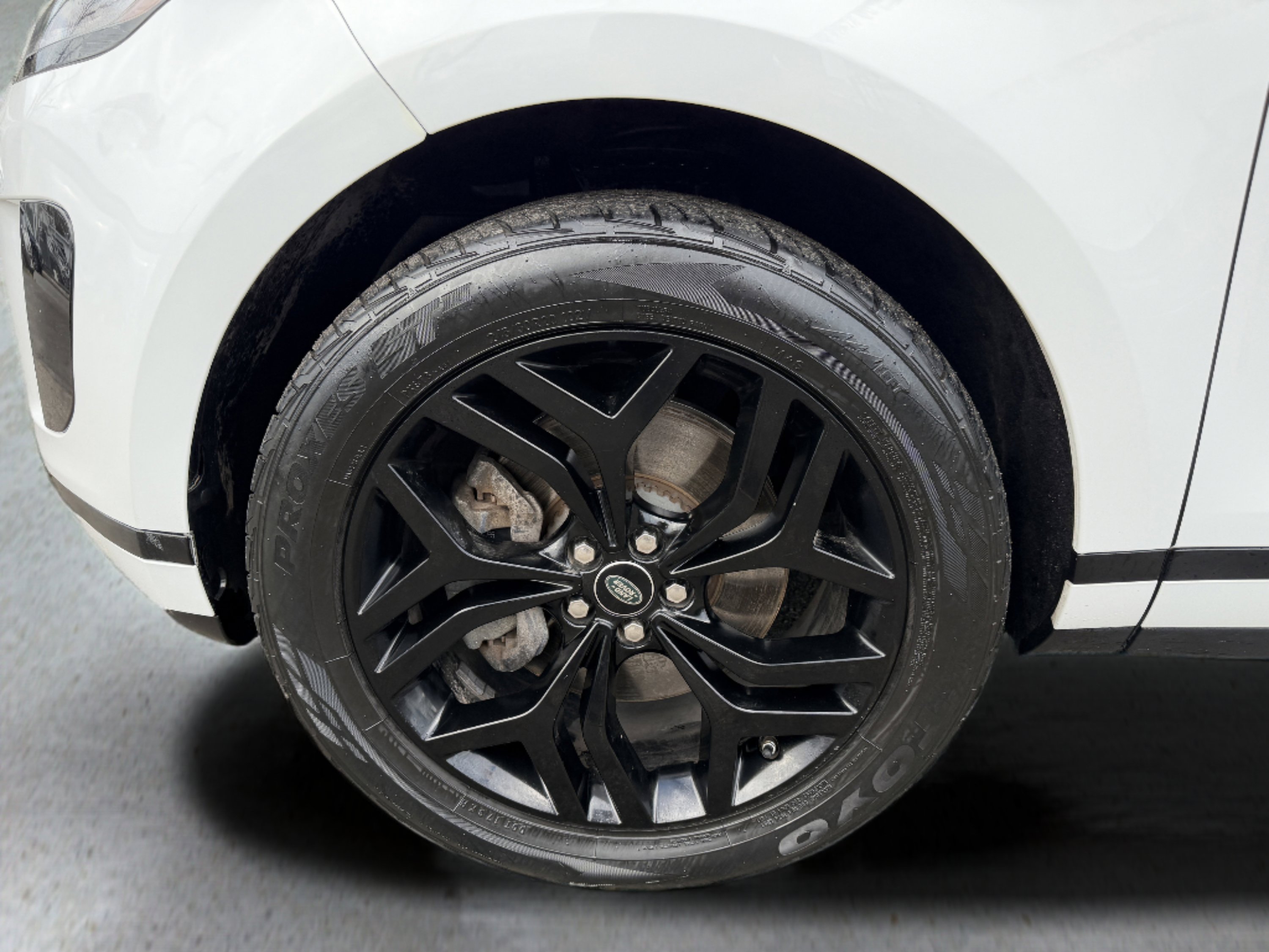 Used 2020 Land Rover Range Rover Evoque S image 18