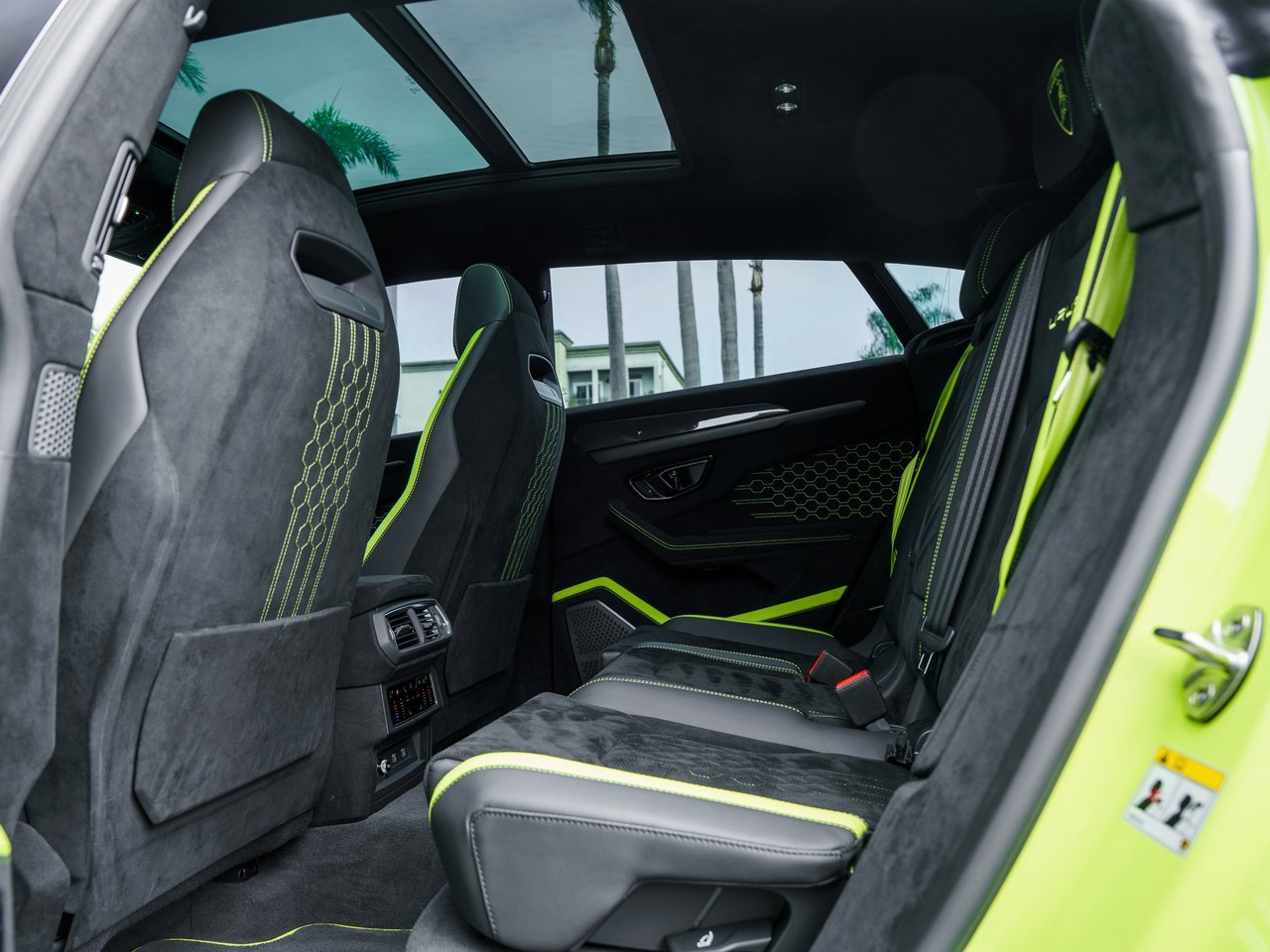 Used 2024 Lamborghini Urus Performante image 6