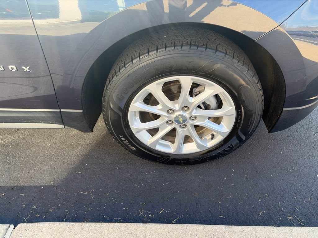 Used 2019 Chevrolet Equinox LT FWD image 9