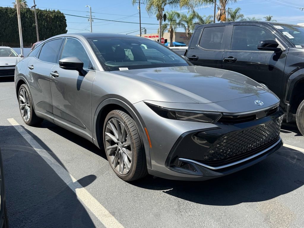 Used 2023 Toyota Crown Limited w/ Advanced Technology Package