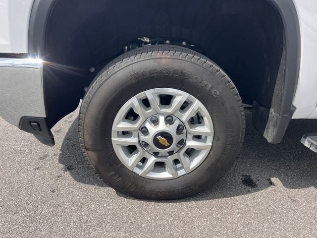 Used 2025 Chevrolet Silverado 2500 LT w/ Convenience Package AWD/4WD image 35