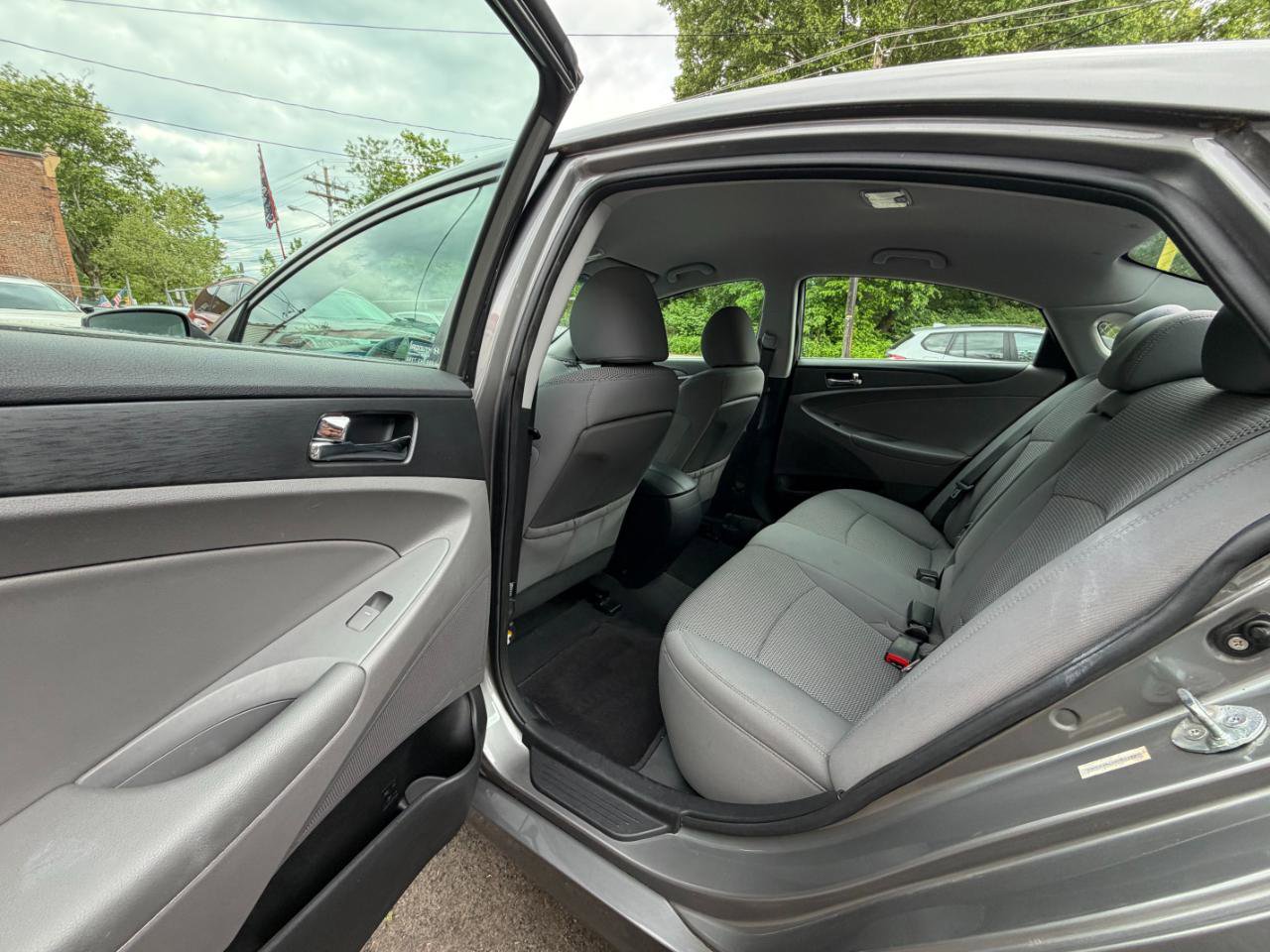 Used 2011 Hyundai Sonata GLS w/ Popular Equipment Pkg 2 FWD image 24