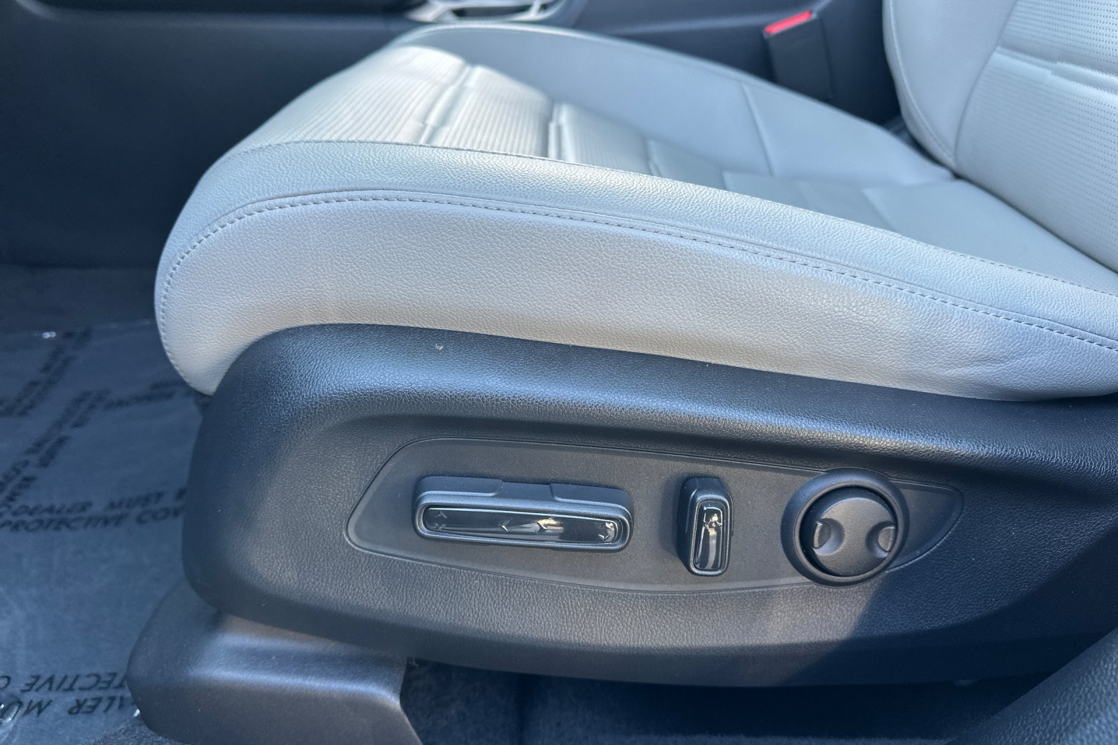 Used 2026 Honda CR-V EX-L image 14