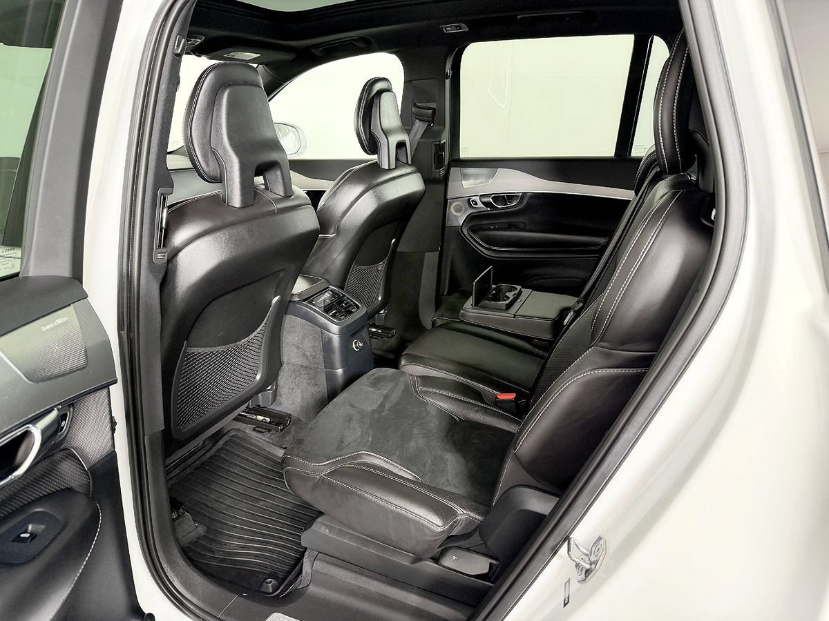 Used 2016 Volvo XC90 T8 R-Design w/ Vision Package AWD/4WD image 42