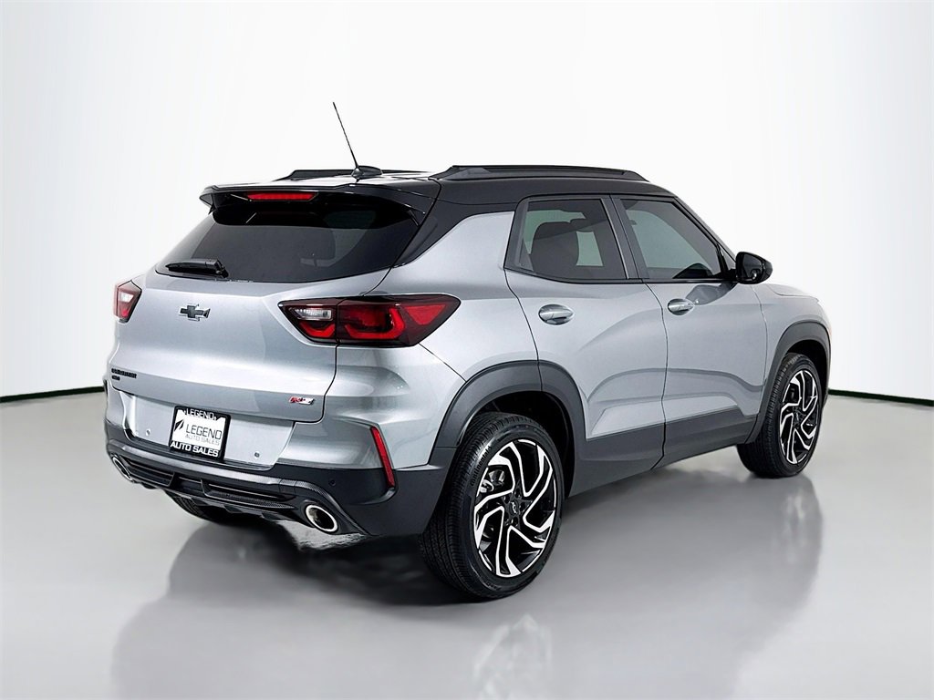 Used 2025 Chevrolet TrailBlazer RS w/ Convenience Package image 5