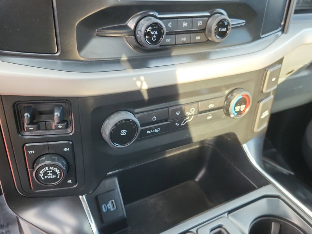 Used 2022 Ford F150 XL w/ Trailer Tow Package image 23