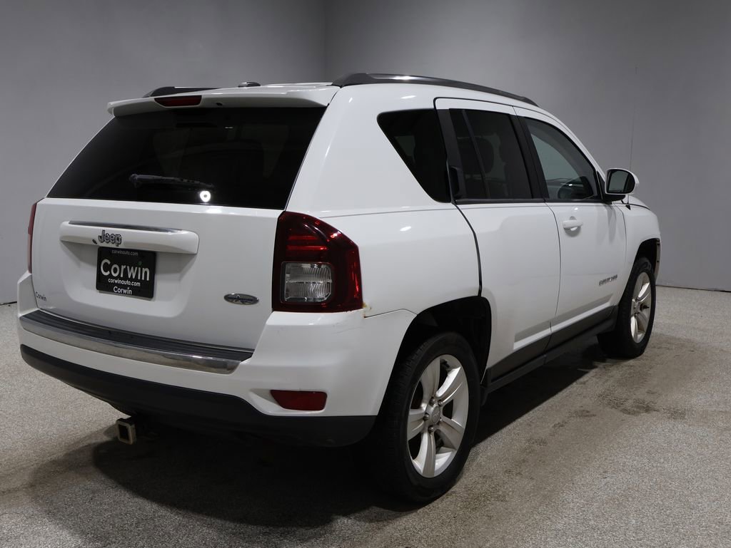 Used 2015 Jeep Compass High Altitude image 12