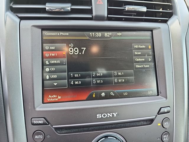 Used 2016 Ford Fusion Titanium image 23