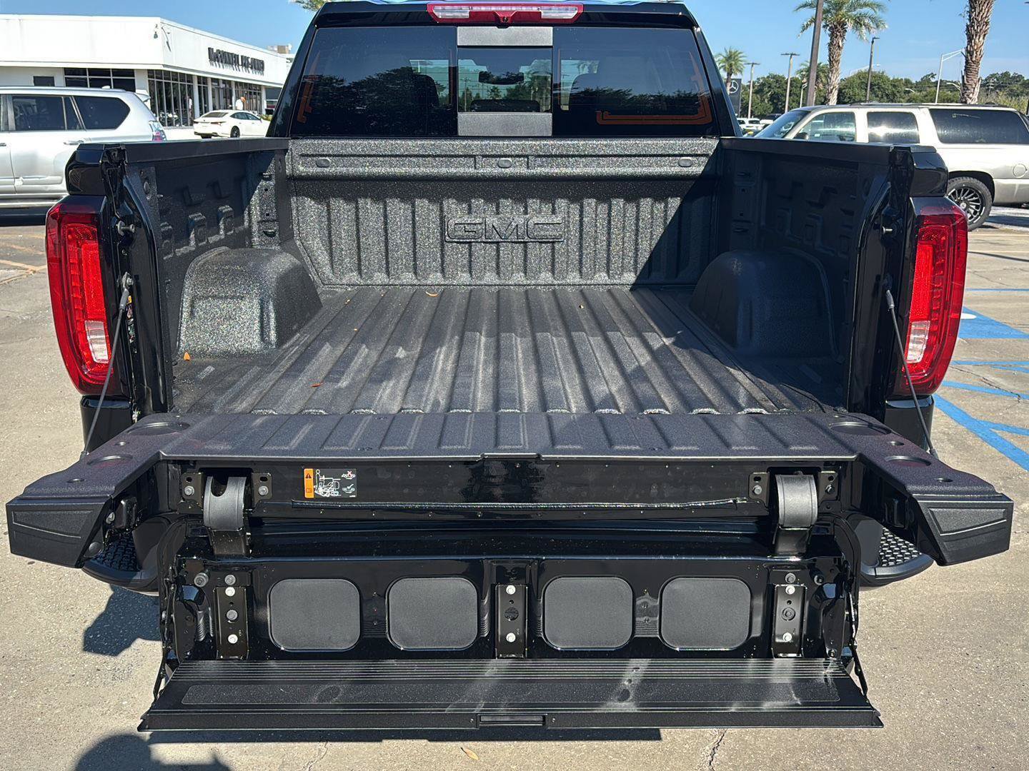 New 2026 GMC Sierra 1500 Denali AWD/4WD image 7