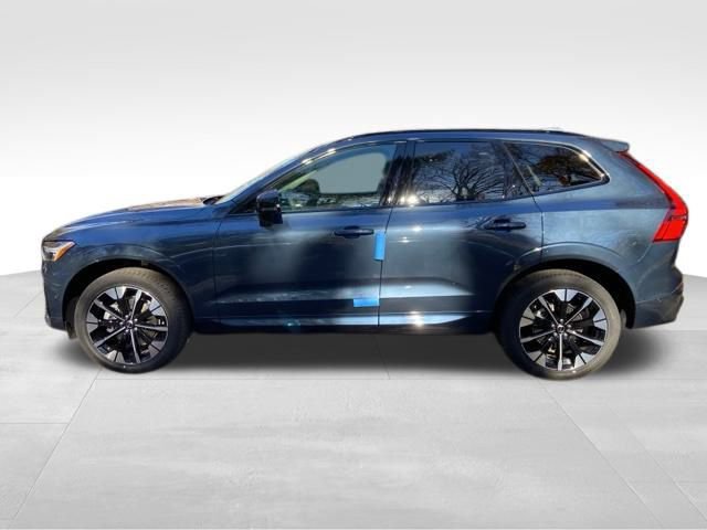 New 2026 Volvo XC60 B5 Ultra w/ Climate Package image 4