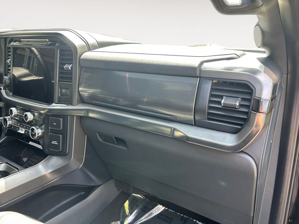 Used 2025 Ford F150 Lariat w/ Equipment Group 502A High AWD/4WD image 26