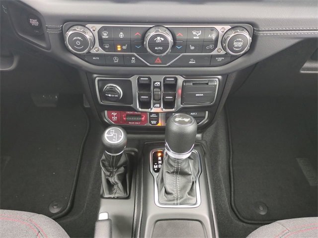 New 2025 Jeep Wrangler Rubicon image 19