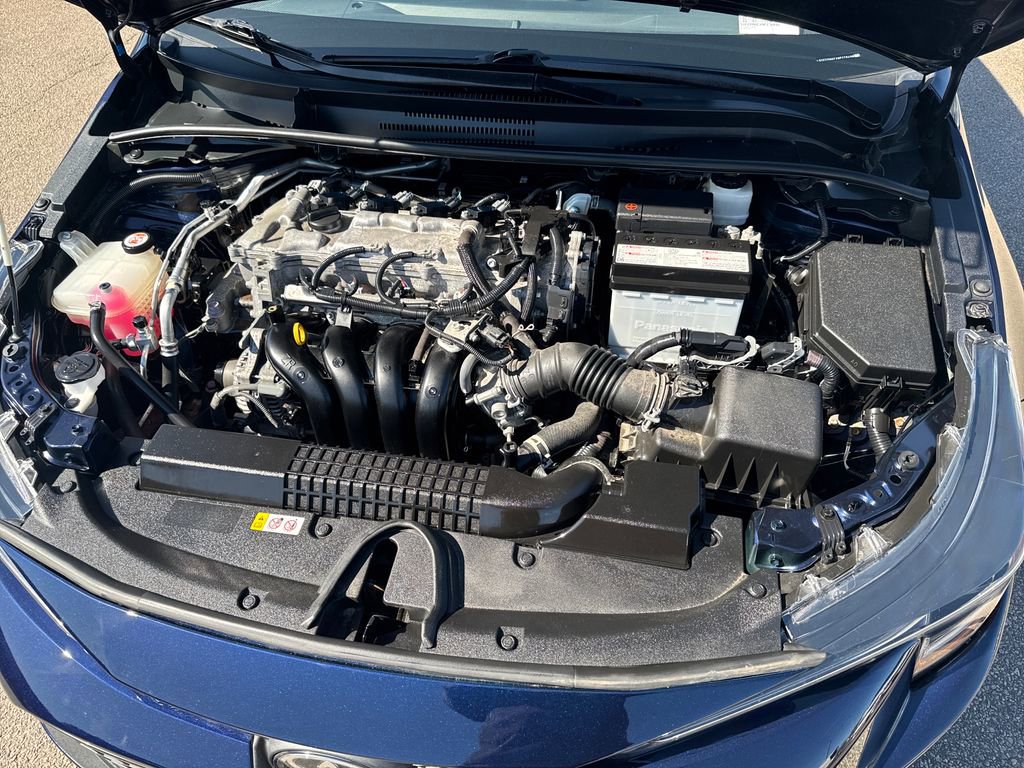 Used 2022 Toyota Corolla LE FWD image 44