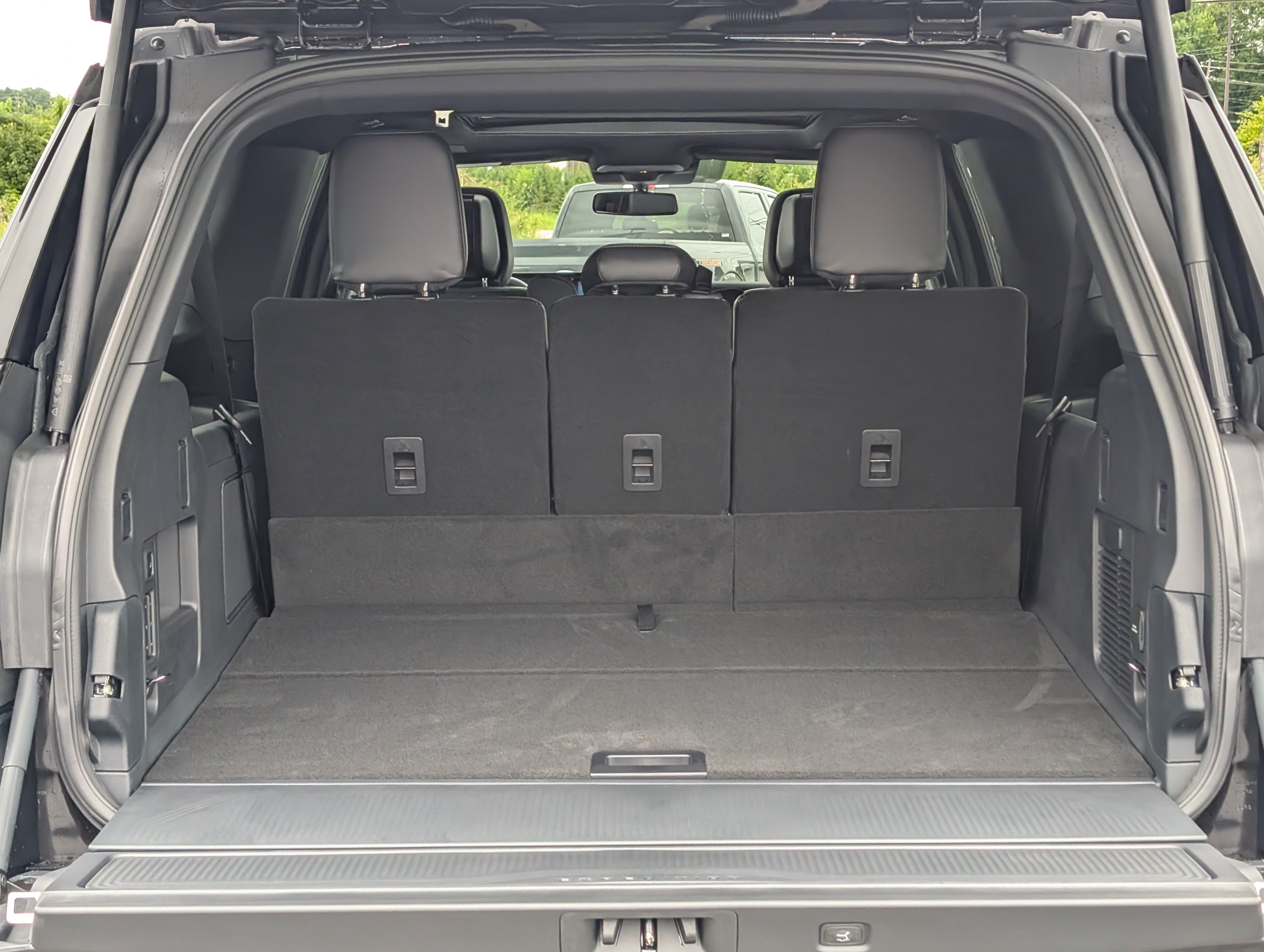 New 2027 Ford Expedition Max Platinum w/ Stealth Appearance Package AWD/4WD image 11