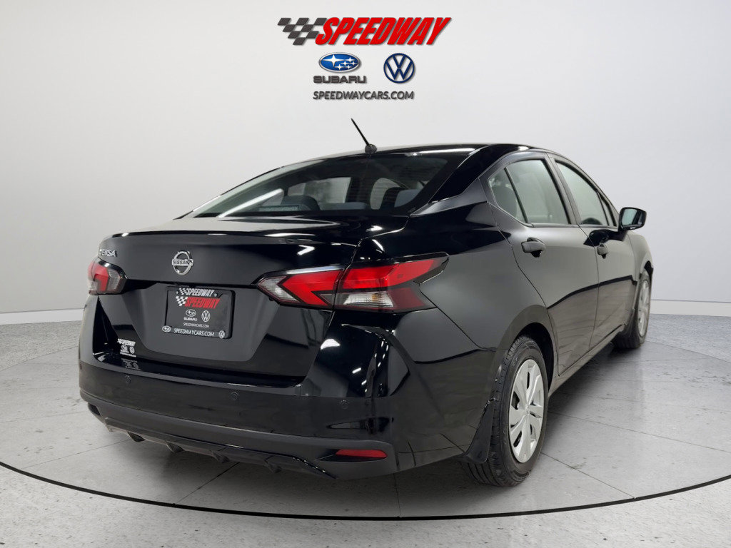 Used 2022 Nissan Versa S w/ Trunk Package image 10