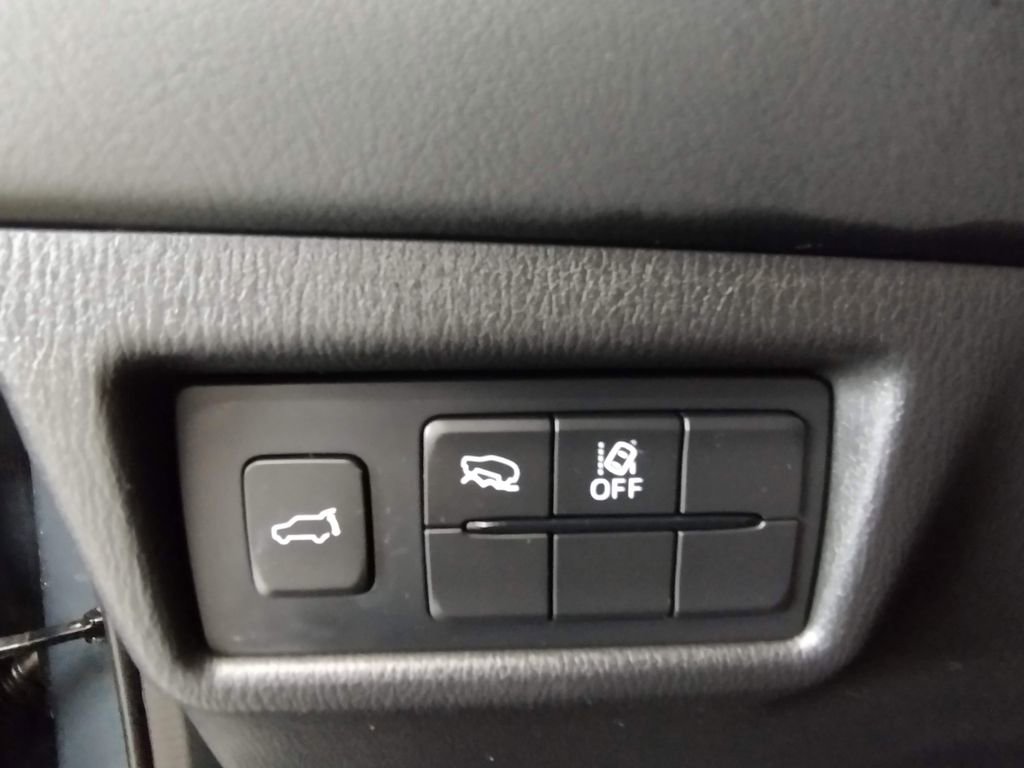 Used 2021 MAZDA CX-5 Carbon Edition image 29