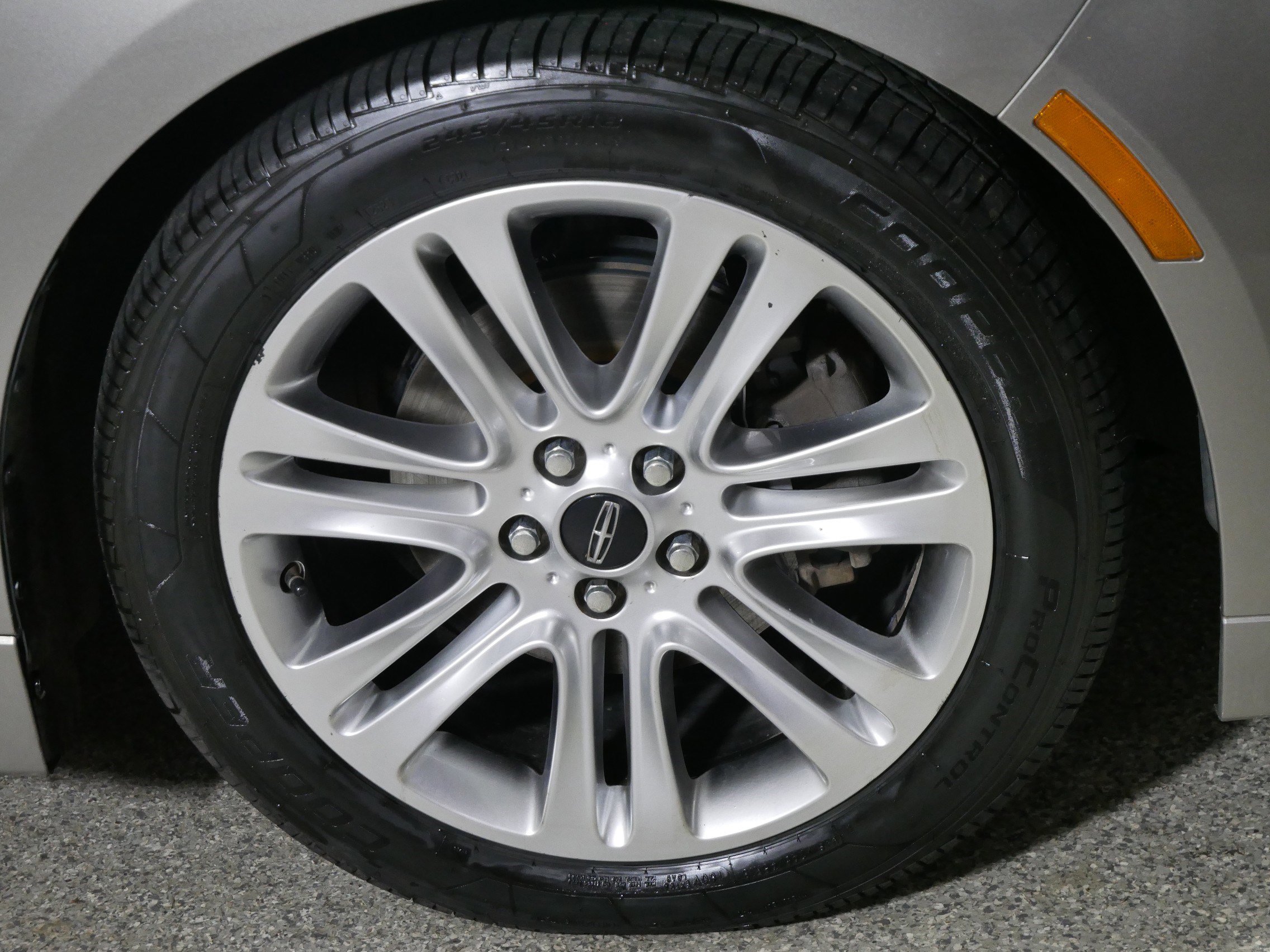 Used 2016 Lincoln MKZ w/ Equipment Group 300A Reserve image 15