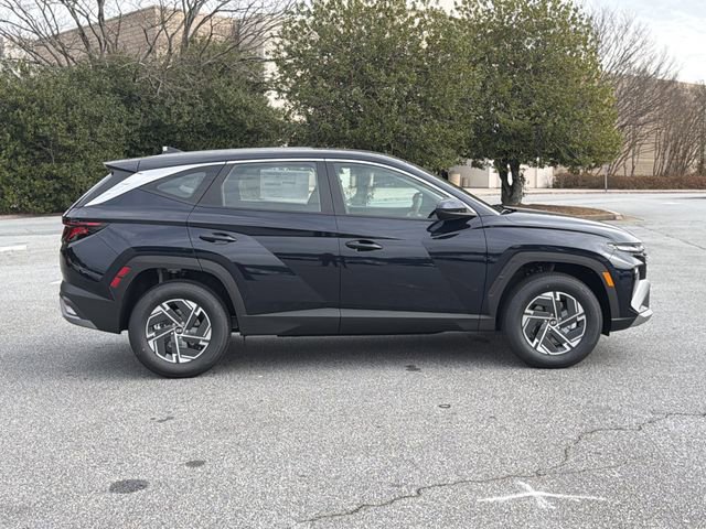 New 2026 Hyundai Tucson Blue SE image 8