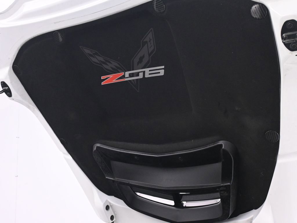 Used 2016 Chevrolet Corvette Z06 w/ 2LZ Preferred Equipment Group image 33