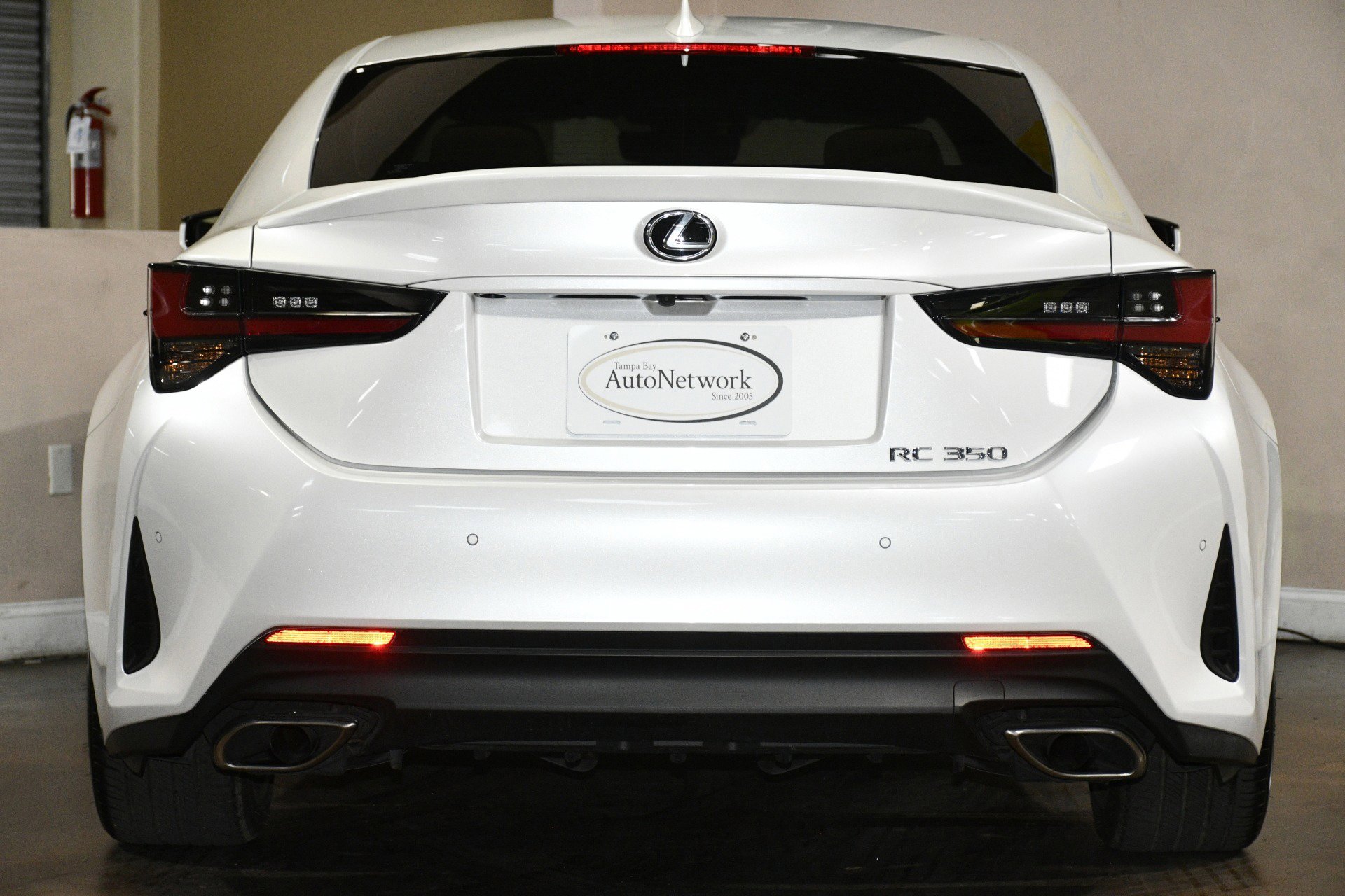 Used 2023 Lexus RC 350 Premium RWD image 2
