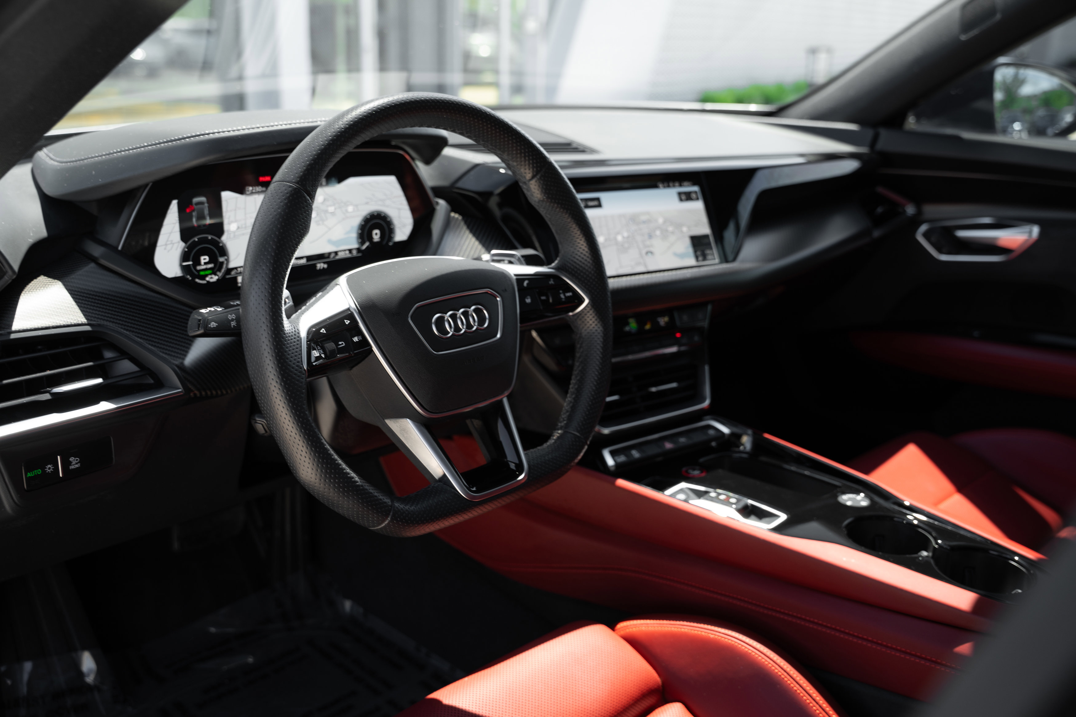 Certified 2022 Audi e-tron GT Premium Plus w/ Performance Package AWD/4WD image 11