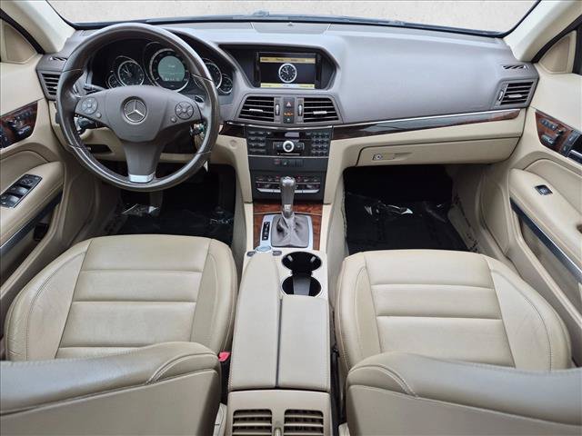 Used 2010 Mercedes-Benz E 550 Coupe image 18