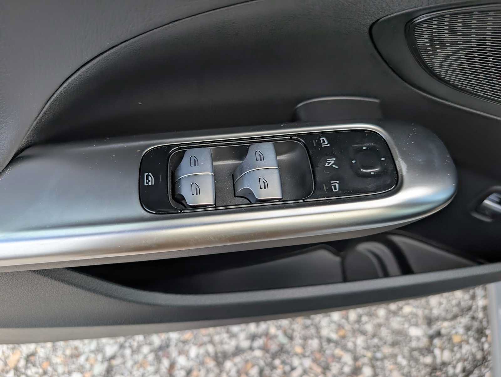 New 2026 Mercedes-Benz C 300 4MATIC Sedan image 25