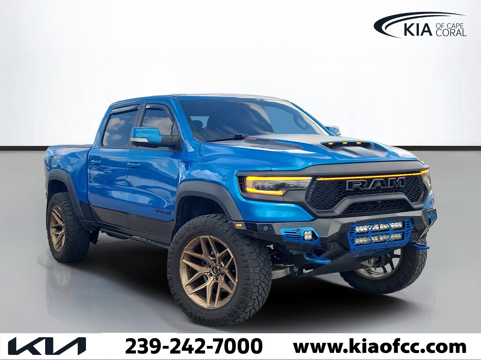 Used 2022 RAM 1500 TRX w/ TRX Level 2 Equipment Group AWD/4WD image 1