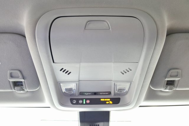 Used 2023 Chevrolet Equinox LT image 29