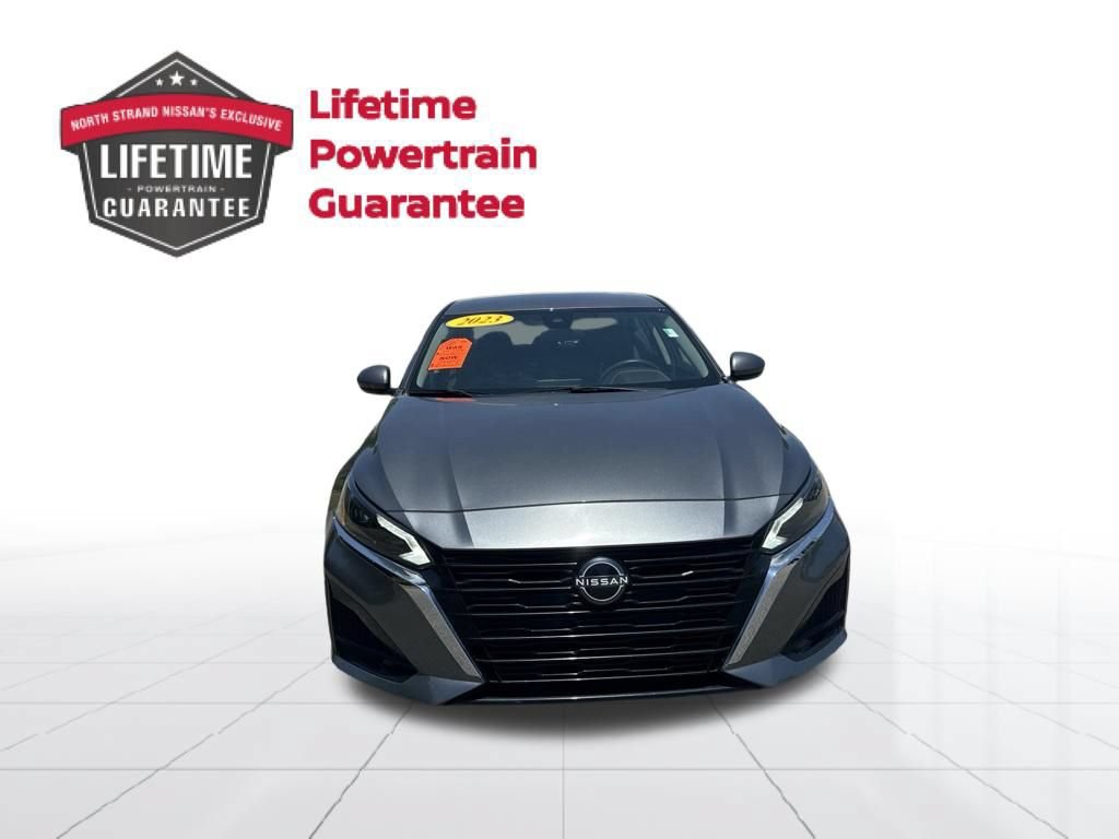 Certified 2023 Nissan Altima 2.5 S FWD image 2