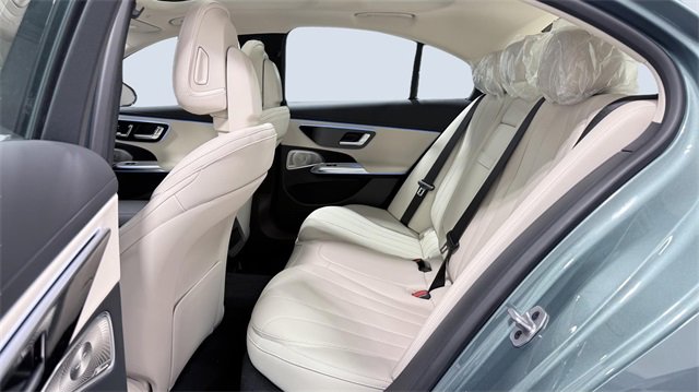 New 2026 Mercedes-Benz E 350 4MATIC Sedan image 7