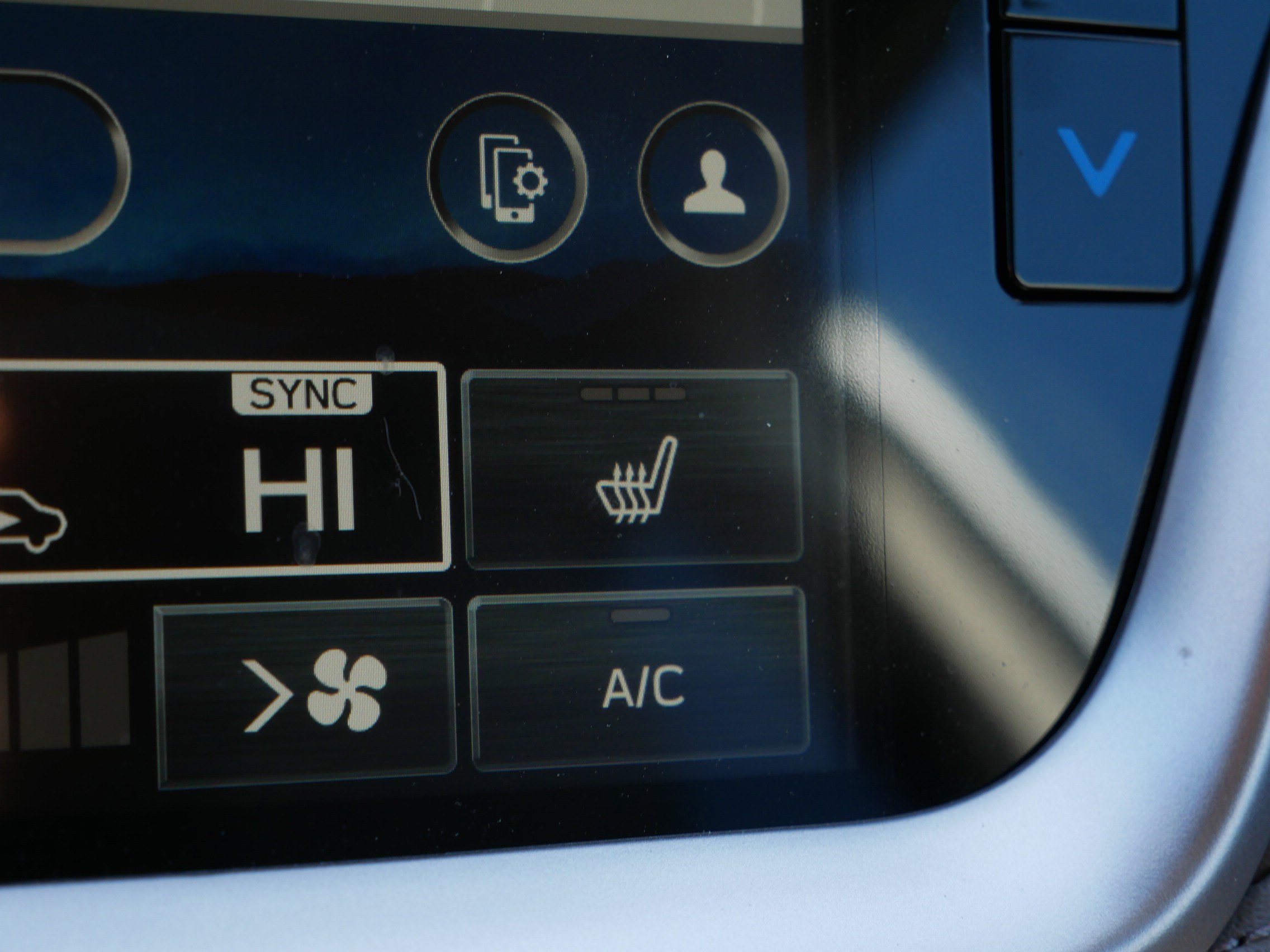 Certified 2025 Subaru Outback Limited image 32