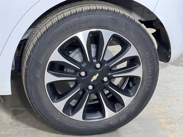 Used 2022 Chevrolet Spark LT w/ Spark Special Edition image 32