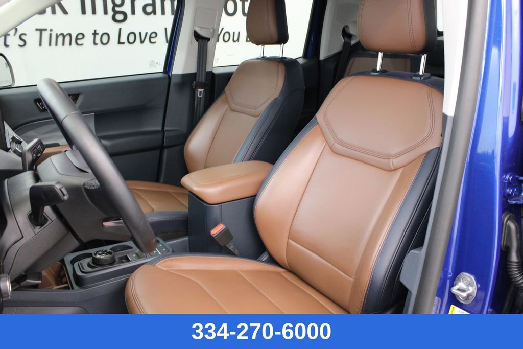 Used 2023 Ford Maverick Lariat w/ Lariat Luxury Package image 13