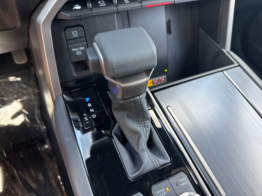 Used 2026 Toyota Sequoia Platinum image 17