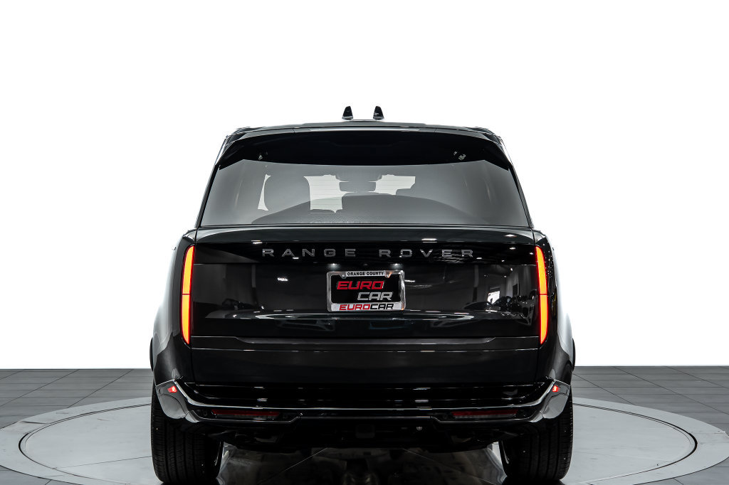 Used 2025 Land Rover Range Rover Long Wheelbase SE AWD/4WD image 4
