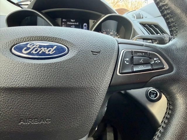 Used 2019 Ford Escape SEL image 30