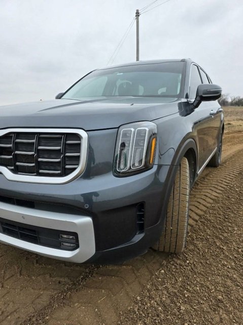 Used 2024 Kia Telluride SX Prestige image 4