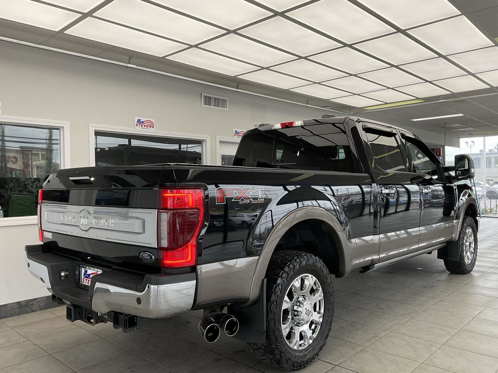 Used 2022 Ford F250 King Ranch w/ King Ranch Ultimate Package AWD/4WD image 5