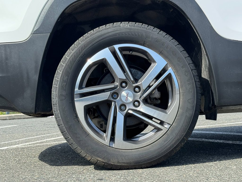 Used 2020 GMC Terrain SLT image 28