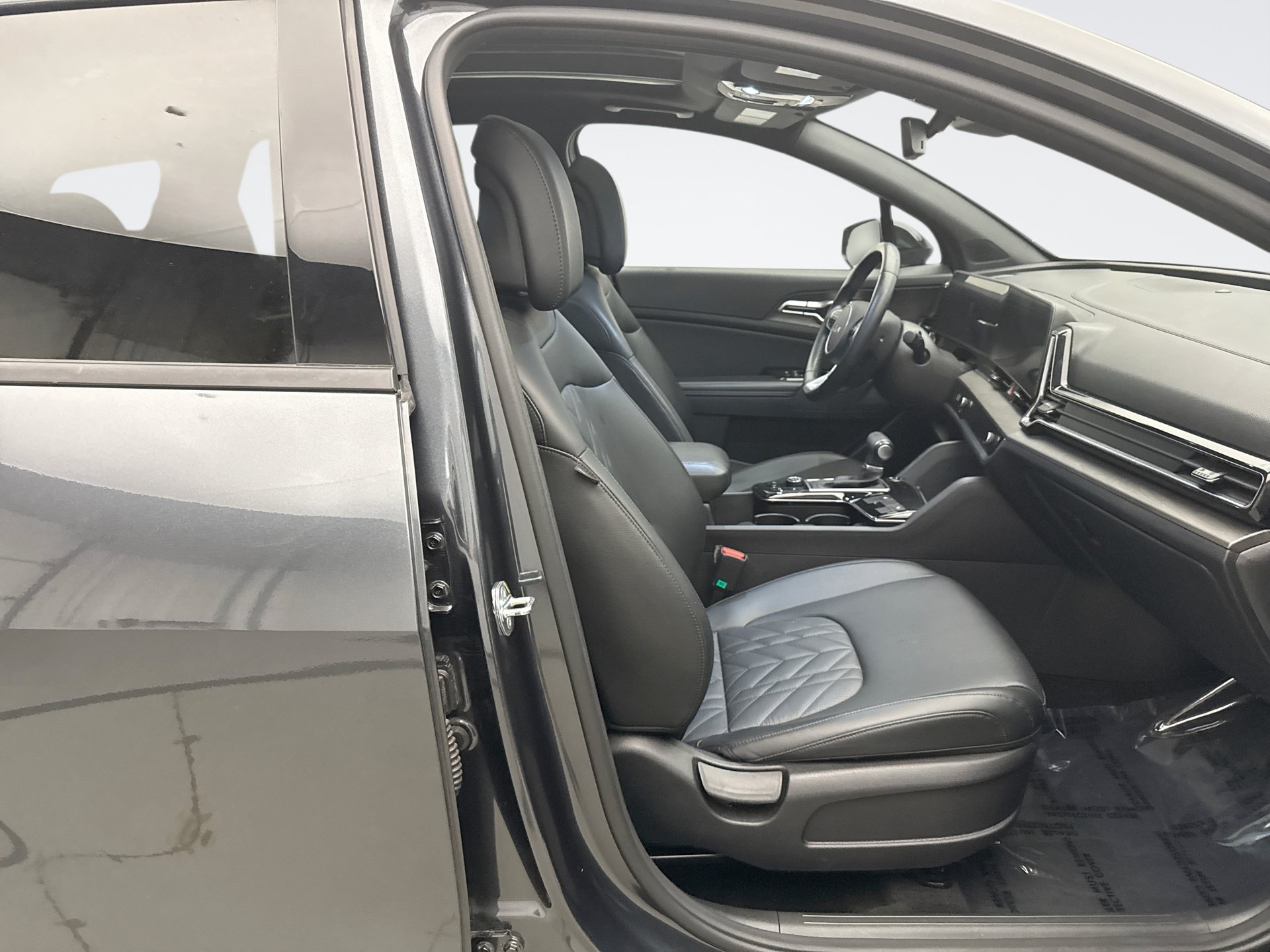 Used 2023 Kia Sportage X-Line w/ X-Line Premium Package AWD/4WD image 18