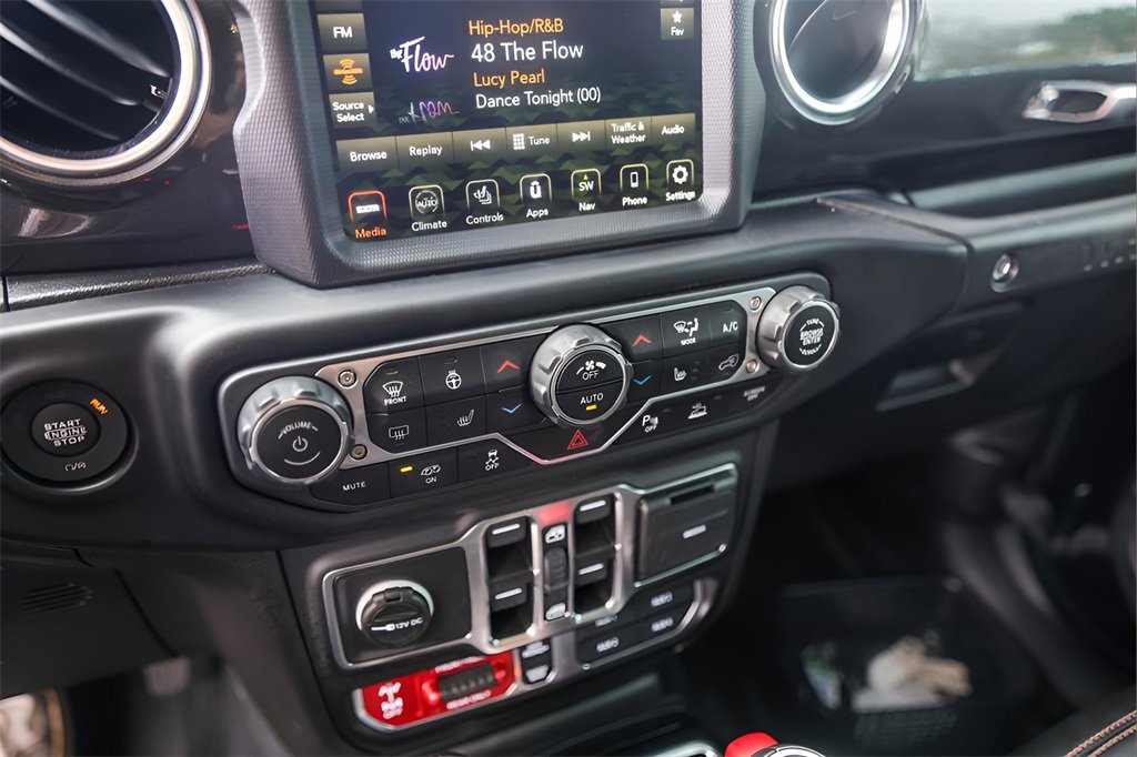 Used 2021 Jeep Wrangler Unlimited Rubicon w/ Xtreme Recon 35" Tire Package image 19