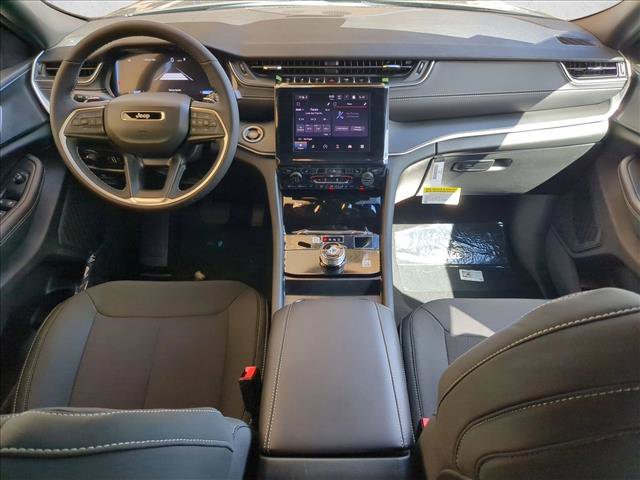 New 2025 Jeep Grand Cherokee Laredo X w/ Luxury Tech Group I image 15