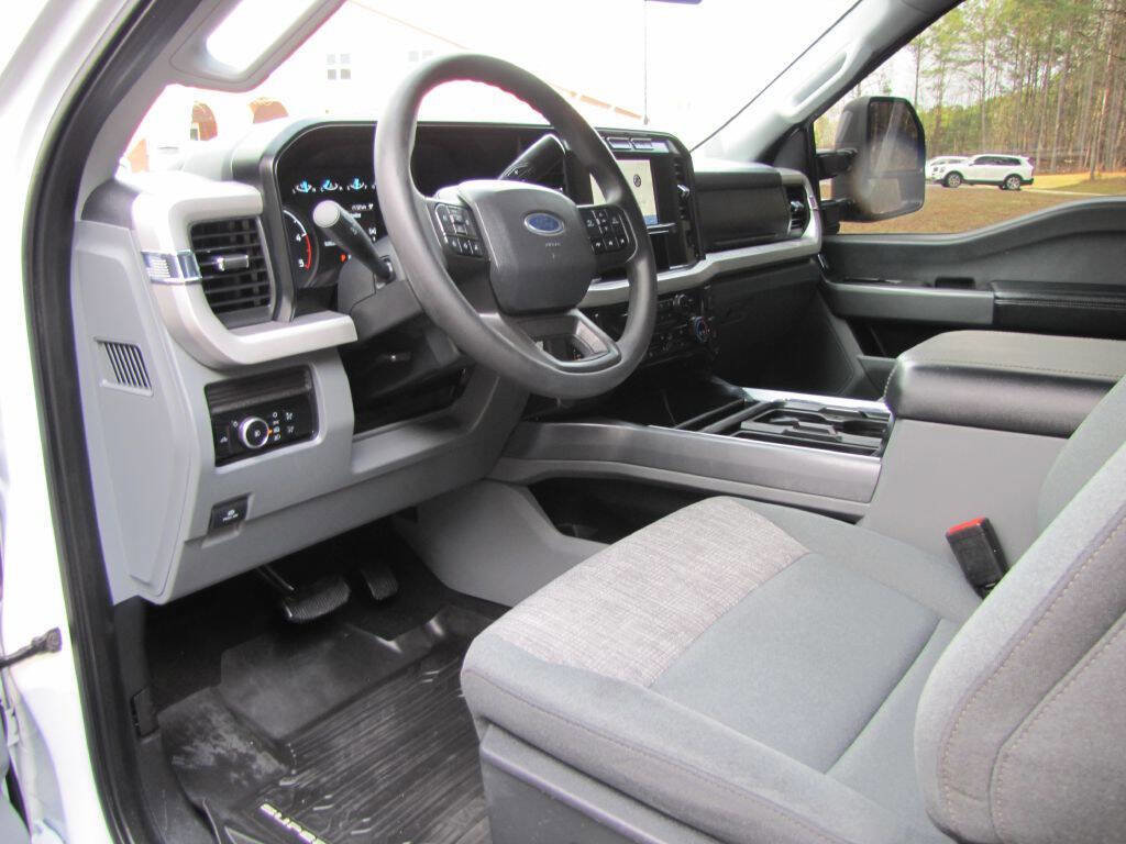 Used 2024 Ford F250 XLT w/ FX4 Off-Road Package image 14