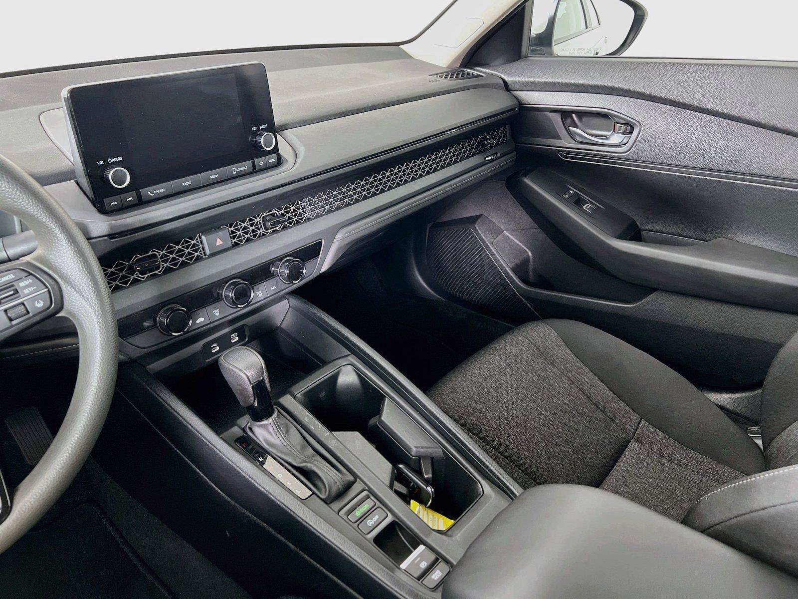 Used 2023 Honda Accord LX image 23