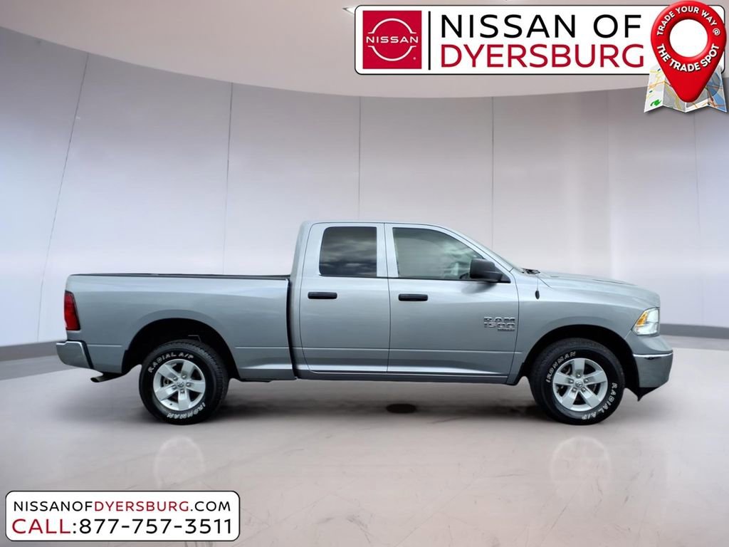 Used 2024 RAM 1500 Classic SLT AWD/4WD image 2