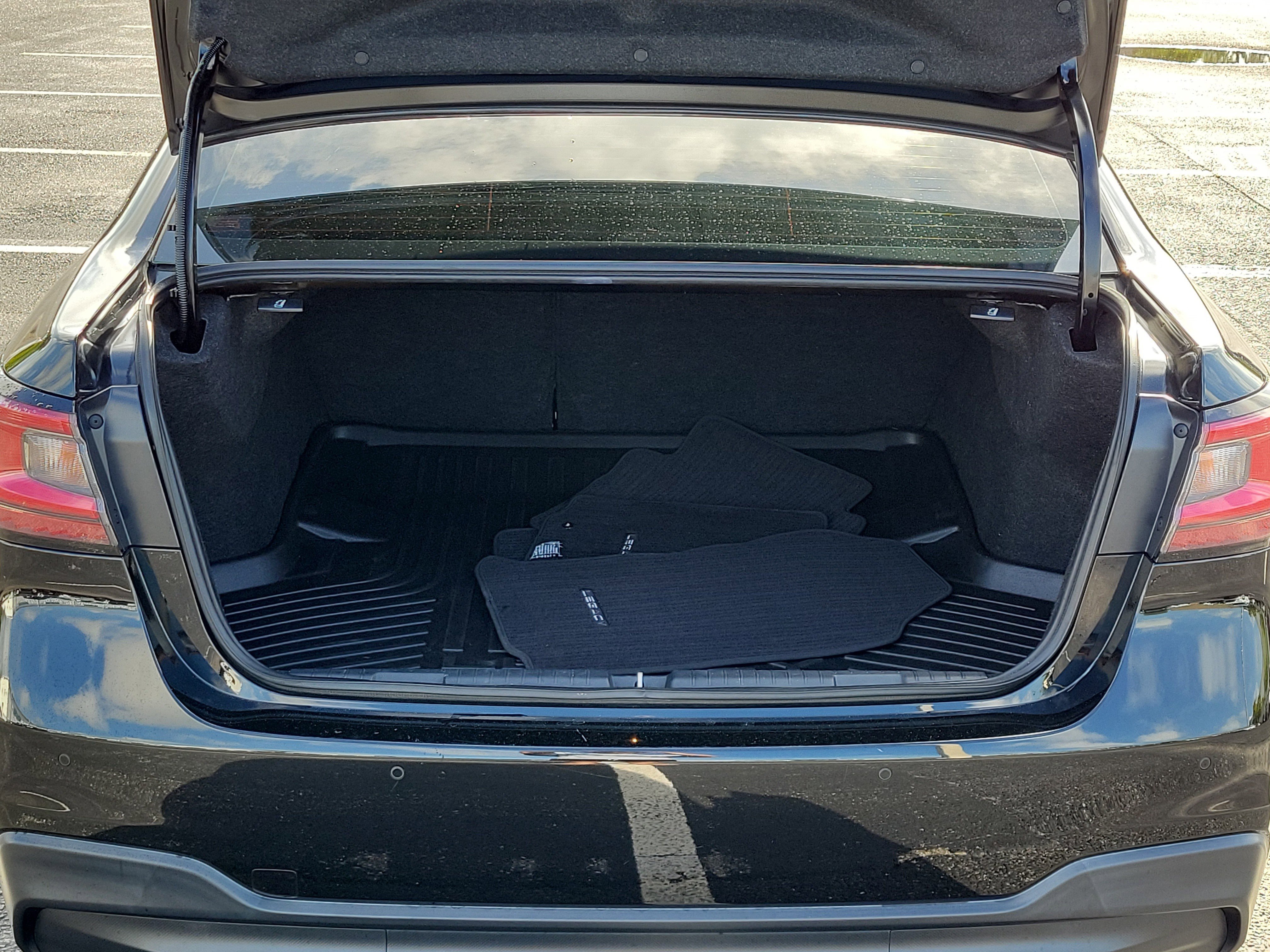 Used 2023 Subaru Legacy Limited image 11